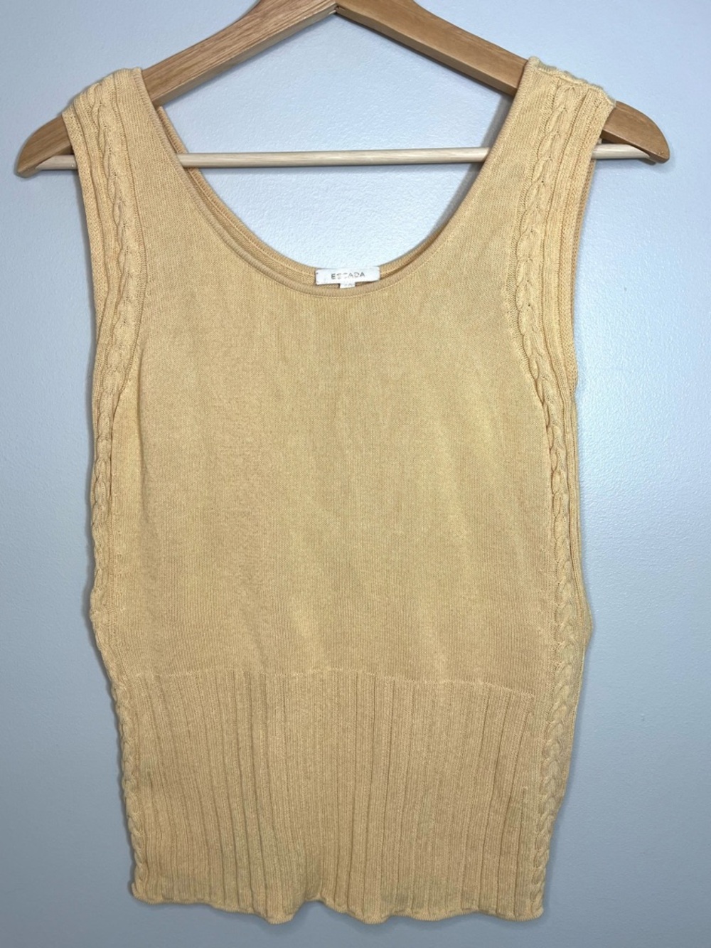 Escada Butter Yellow Cable-Trim Knit Sleeveless Tank Top Womens 40 Medium (8-10) - Picture 1 of 10